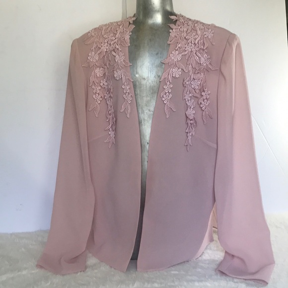 “URSULA OF SWITZERLAND” Chiffon Ladies Jacket. - Picture 2 of 8
